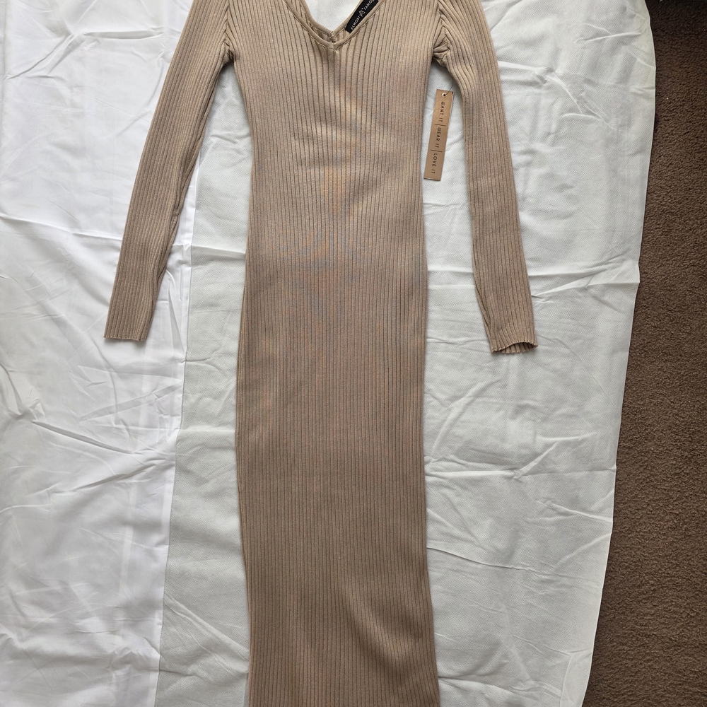 Almost Famous Tan Long Sleeve Dress
